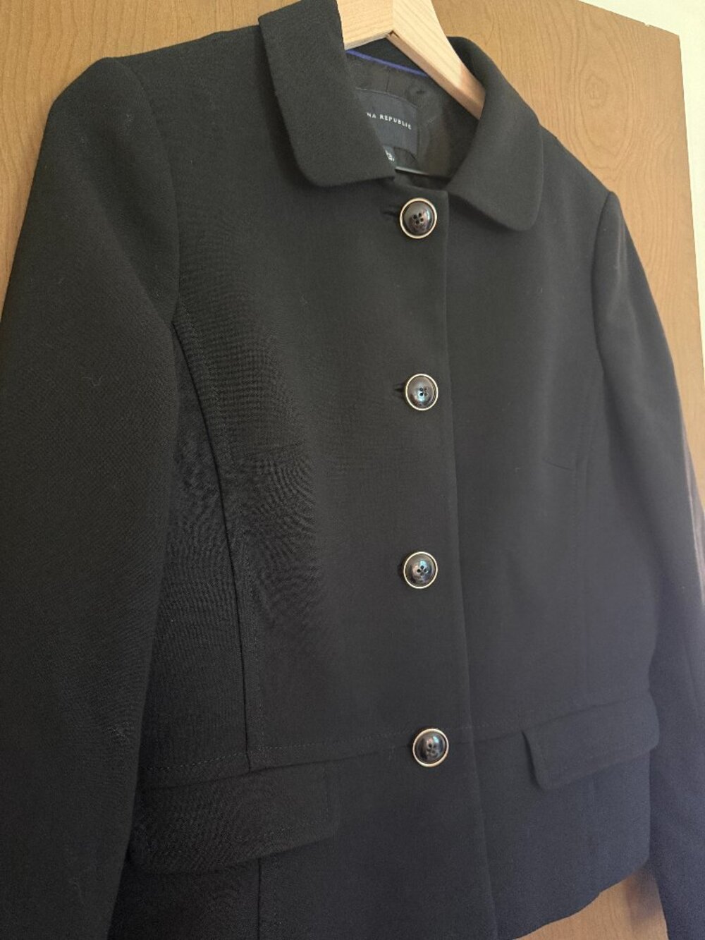 Banana Republic Wool Blend 4-Button Blazer Preppy Normcore 90s Minimalism - Picture 2 of 9